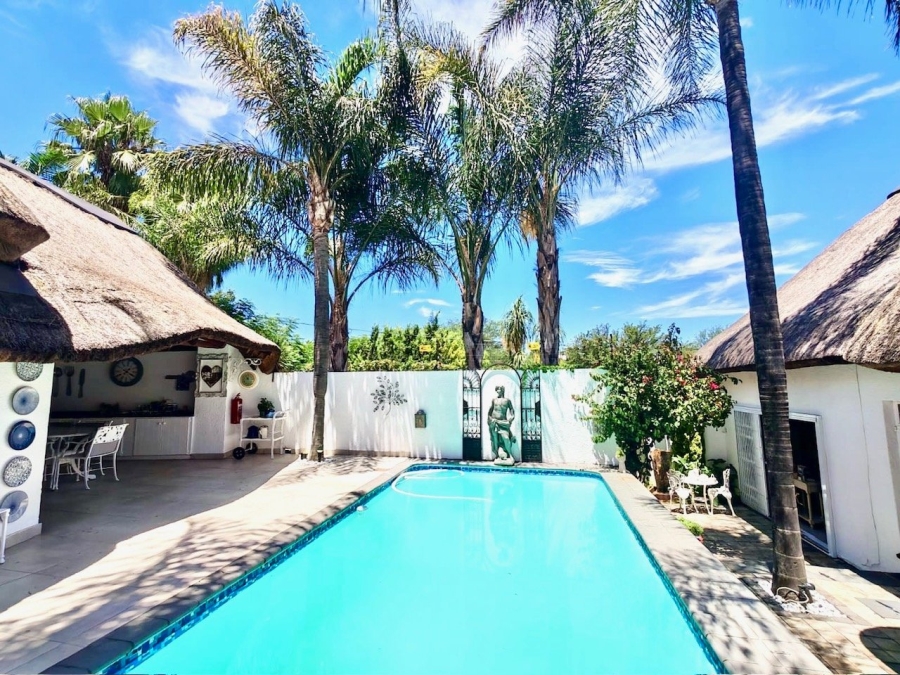 4 Bedroom Property for Sale in Wilkoppies North West